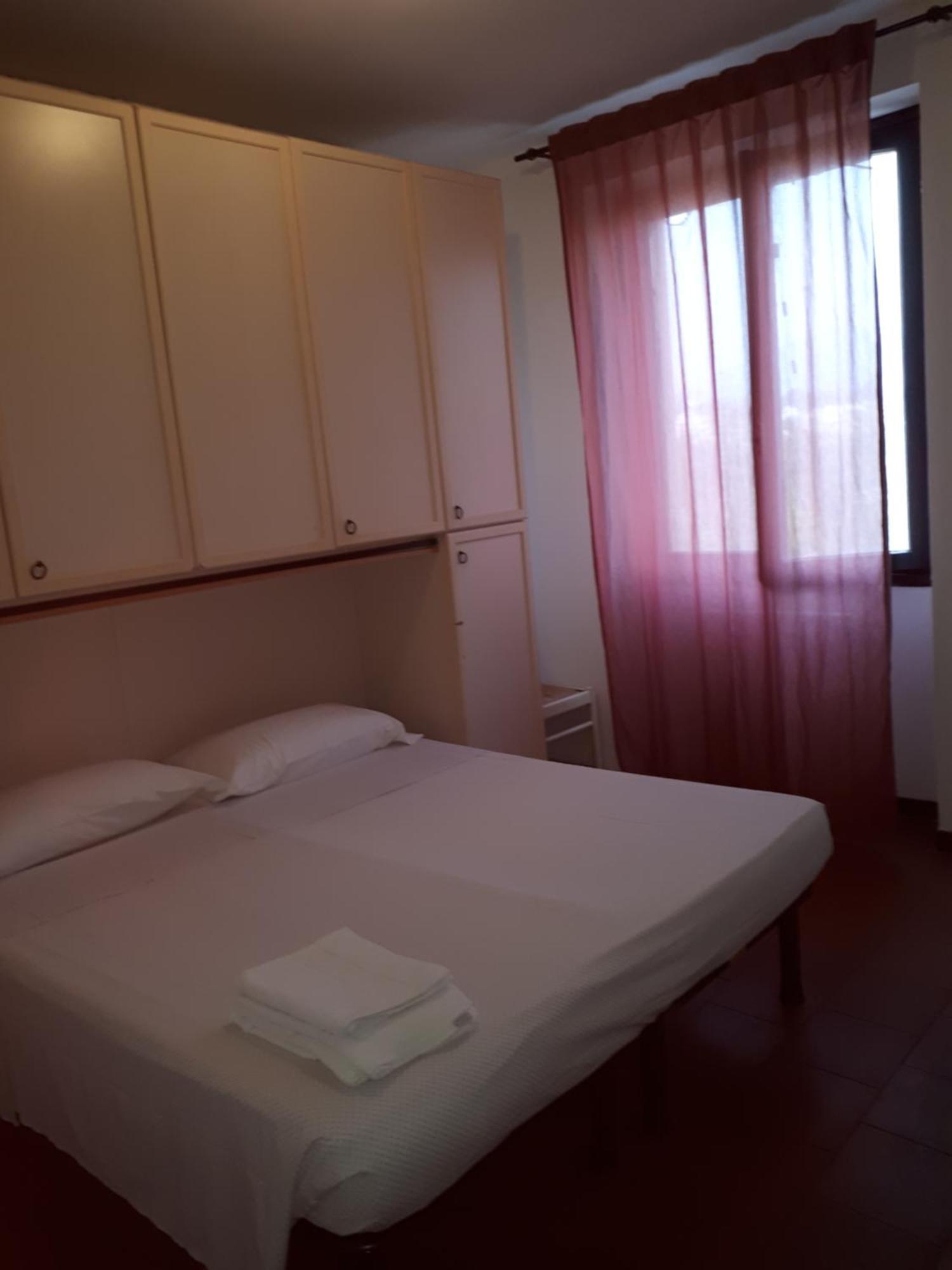 Rose 9 Palace Brescia Kamer foto